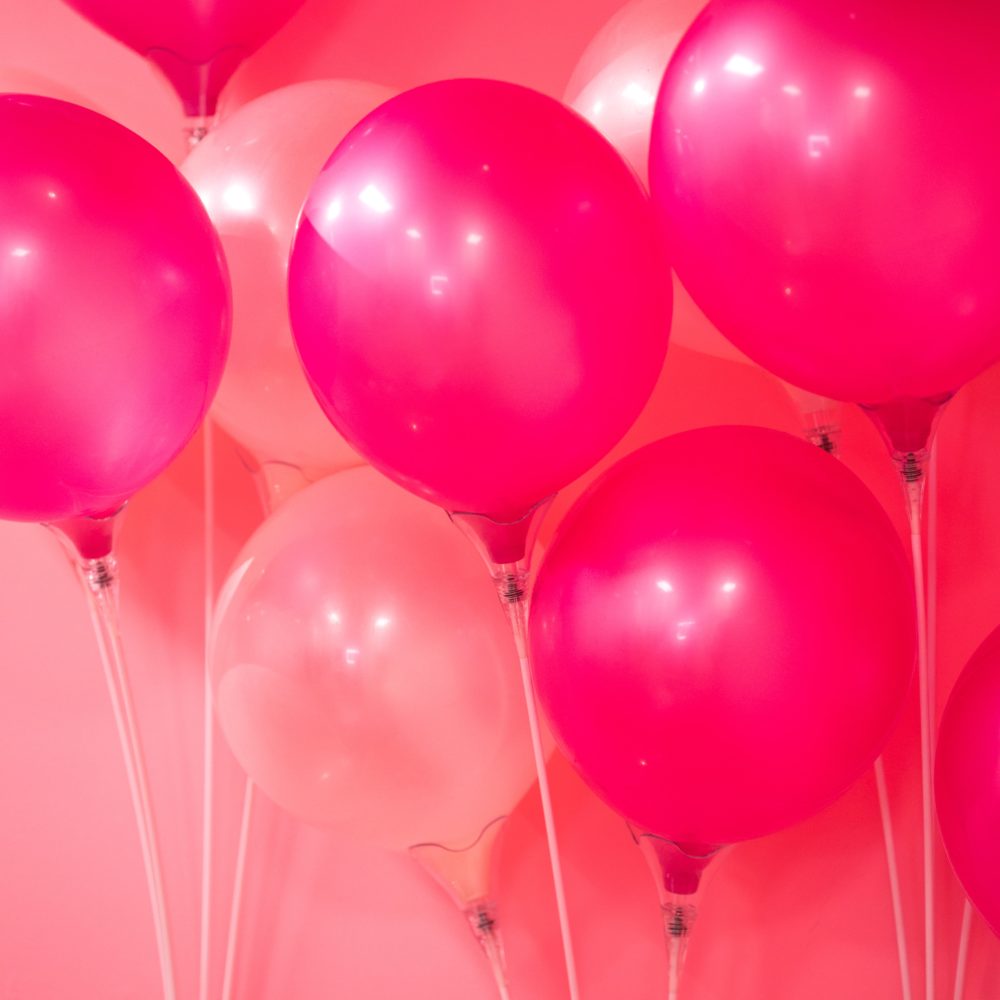 Consejos imprescindibles para decorar tu evento con globos personalizados